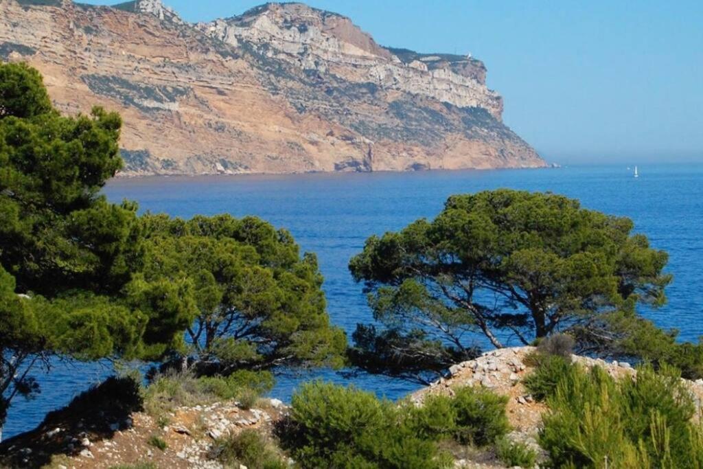 La Favorite - Centre De Cassis - Climatisation Lejlighed Eksteriør billede
